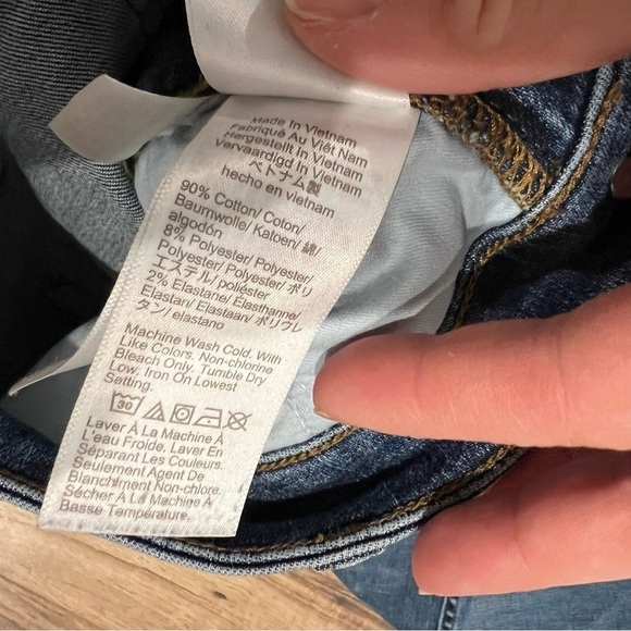 J. Crew Curvy vintage slim-straight jean in Warm Surf wash - Picture 11 of 12